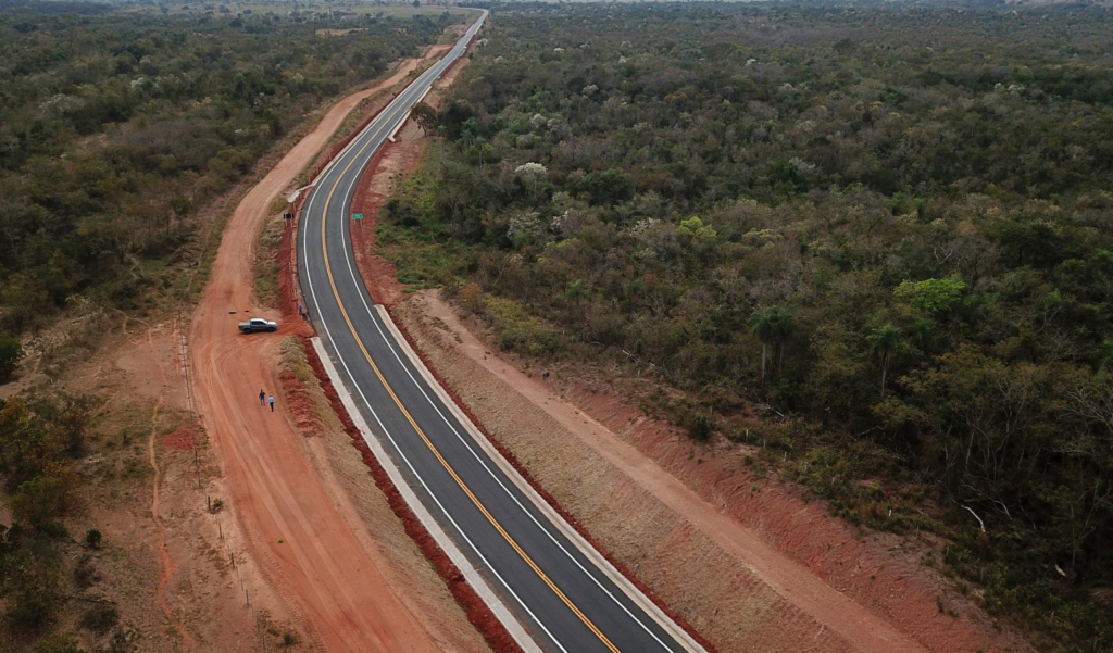 Governo de MS lança mais R$ 180,8 milhões em obras de infraestrutura rodoviária e urbana Governo de MS lança mais R$ 180,8 milhões em obras de infraestrutura rodoviária e urbana