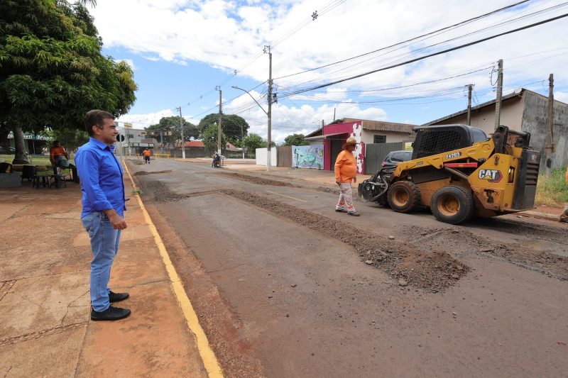 Operação tapa-buracos é reforçada no Jardim Itália
