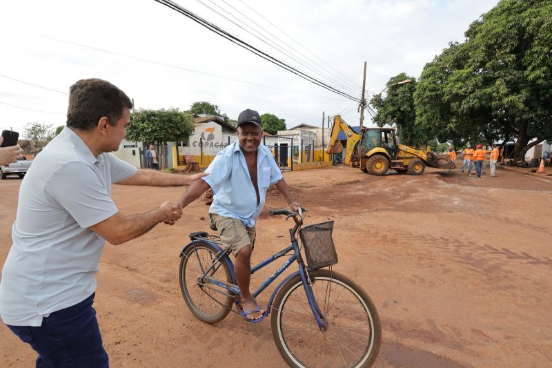 Prefeitura aproveita trégua da chuva para acelerar serviços de tapa-buraco Prefeitura aproveita trégua da chuva para acelerar serviços de tapa-buraco
