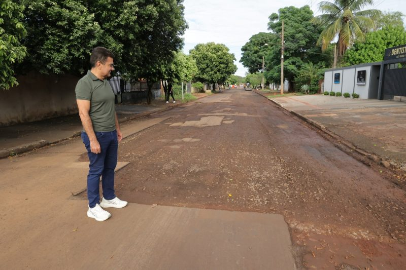 Tapa-buraco de qualidade garante mais durabilidade ao asfalto em Dourados Tapa-buraco de qualidade garante mais durabilidade ao asfalto em Dourados