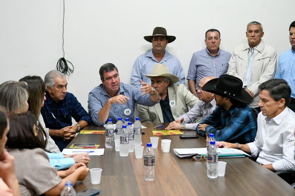 Em Dourados, Governo de MS valoriza setor agropecuário e garante obras de infraestrutura Em Dourados, Governo de MS valoriza setor agropecuário e garante obras de infraestrutura