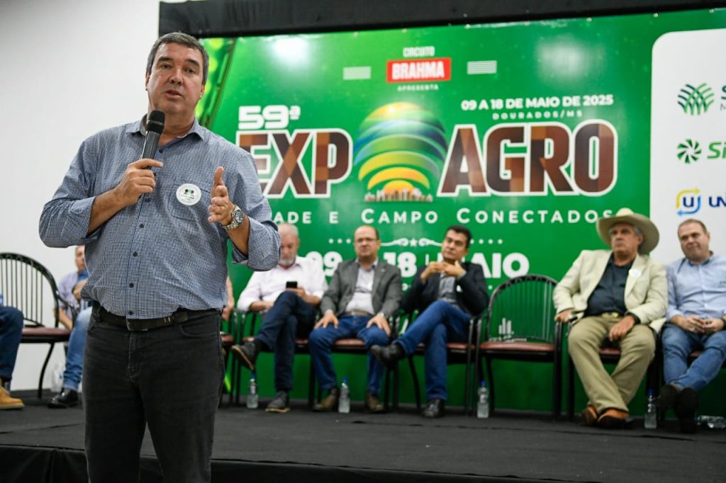 Em Dourados, Governo de MS valoriza setor agropecuário e garante obras de infraestrutura Em Dourados, Governo de MS valoriza setor agropecuário e garante obras de infraestrutura