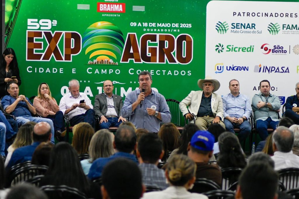 Em Dourados, Governo de MS valoriza setor agropecuário e garante obras de infraestrutura Em Dourados, Governo de MS valoriza setor agropecuário e garante obras de infraestrutura