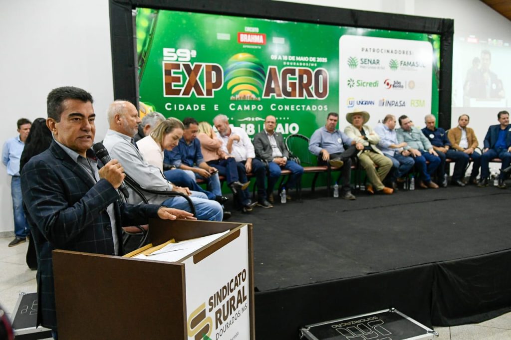 Em Dourados, Governo de MS valoriza setor agropecuário e garante obras de infraestrutura Em Dourados, Governo de MS valoriza setor agropecuário e garante obras de infraestrutura