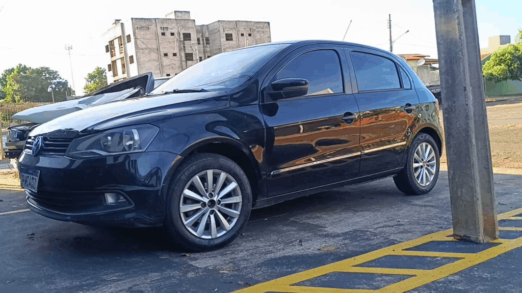 Três são presos com armas escondidas em carro na BR-163 em Dourados