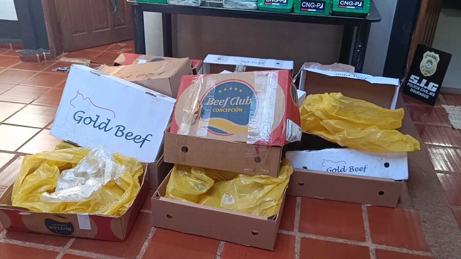 Carga milionária de pasta base é apreendida e três são presos em Dourados Carga milionária de pasta base é apreendida e três são presos em Dourados