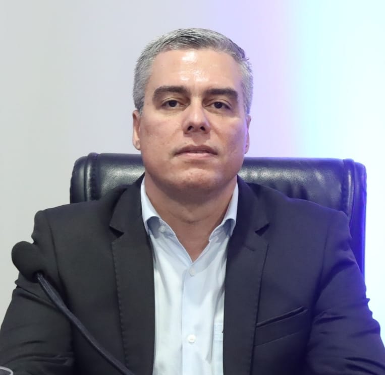 Pedágio caro, estrada precária: o consumidor é quem paga a conta Pedágio caro, estrada precária: o consumidor é quem paga a conta
