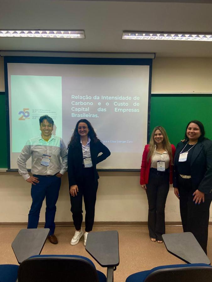 Acadêmica de Dourados é premiada no principal congresso de Contabilidade do Brasil
