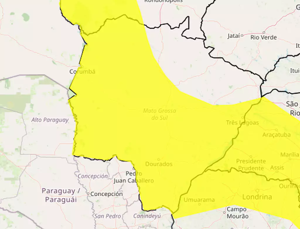 Chuva se espalha pelo interior e meteorologia renova alerta de tempestade