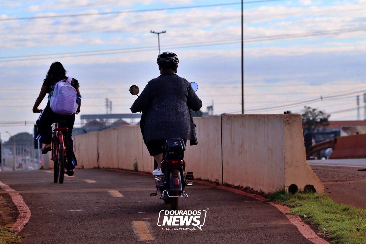 Com velocidade limitada, bicicletas e patinetes elétricos não podem circular em rodovias de Dourados Com velocidade limitada, bicicletas e patinetes elétricos não podem circular em rodovias de Dourados