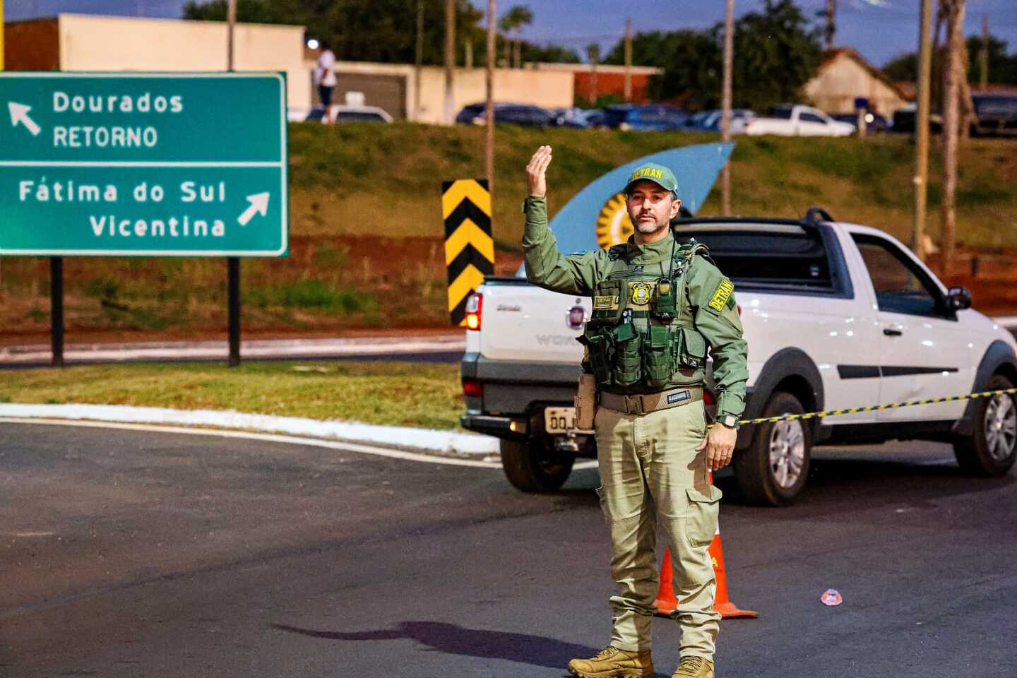 Legislação frágil favorece condutas de risco por crianças e adolescentes em 'bikes' elétricas em Dourados