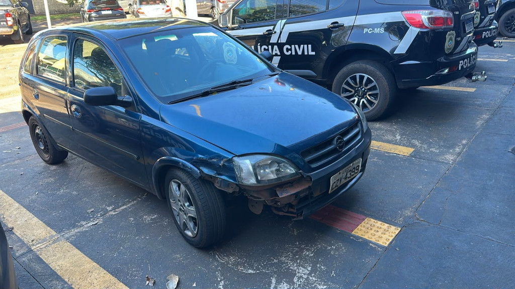 Polícia prende suspeitos de integrar esquema de furto de Hilux em Dourados Polícia prende suspeitos de integrar esquema de furto de Hilux em Dourados