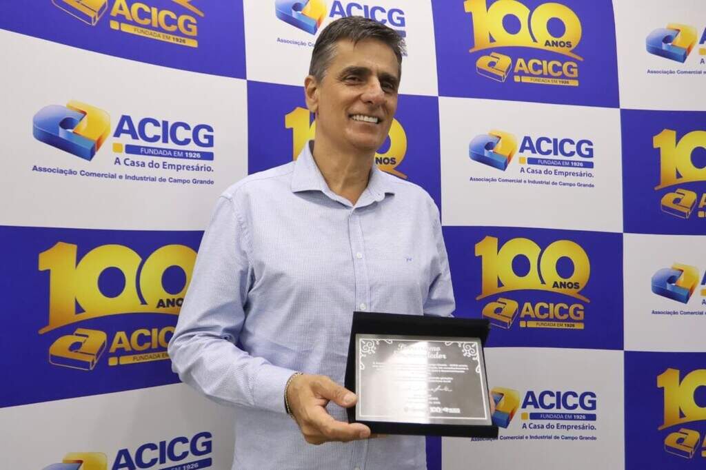 ACICG nos Bairros aproxima empresários e reconhece histórias na Tamandaré ACICG nos Bairros aproxima empresários e reconhece histórias na Tamandaré