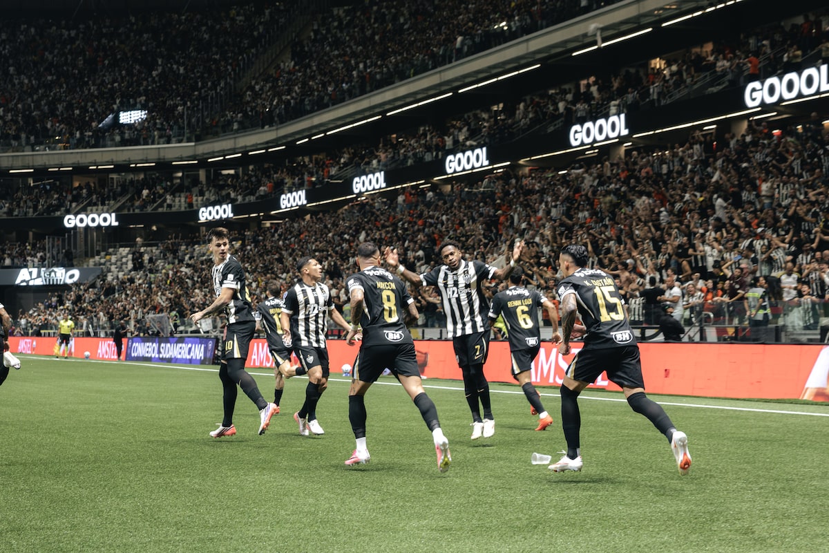 Palmeiras, Atlético-MG e Vasco terão maratona após a Super Data Fifa; especialistas apontam estratégias para manter desempenho e minimizar lesões Palmeiras, Atlético-MG e Vasco terão maratona após a Super Data Fifa; especialistas apontam estratégias para manter desempenho e minimizar lesões
