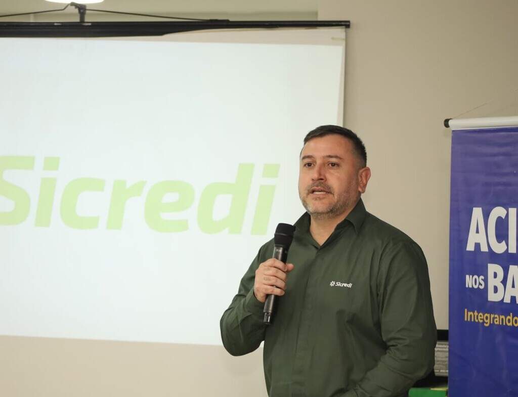 ACICG nos Bairros aproxima empresários e reconhece histórias na Tamandaré ACICG nos Bairros aproxima empresários e reconhece histórias na Tamandaré