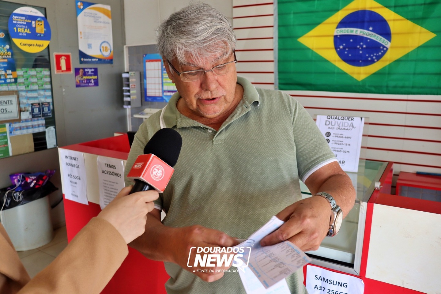Em lotérica onde 2 apostas levaram a Lotofácil, rotina da 'fezinha' segue entrefrequentadores Em lotérica onde 2 apostas levaram a Lotofácil, rotina da 'fezinha' segue entrefrequentadores