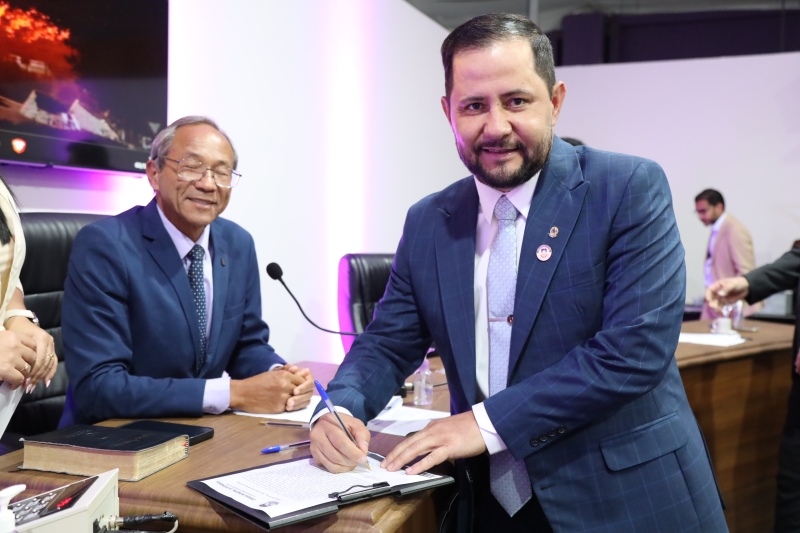 Liandra é reeleita e seguirá na presidência da Câmara de Dourados até 2028