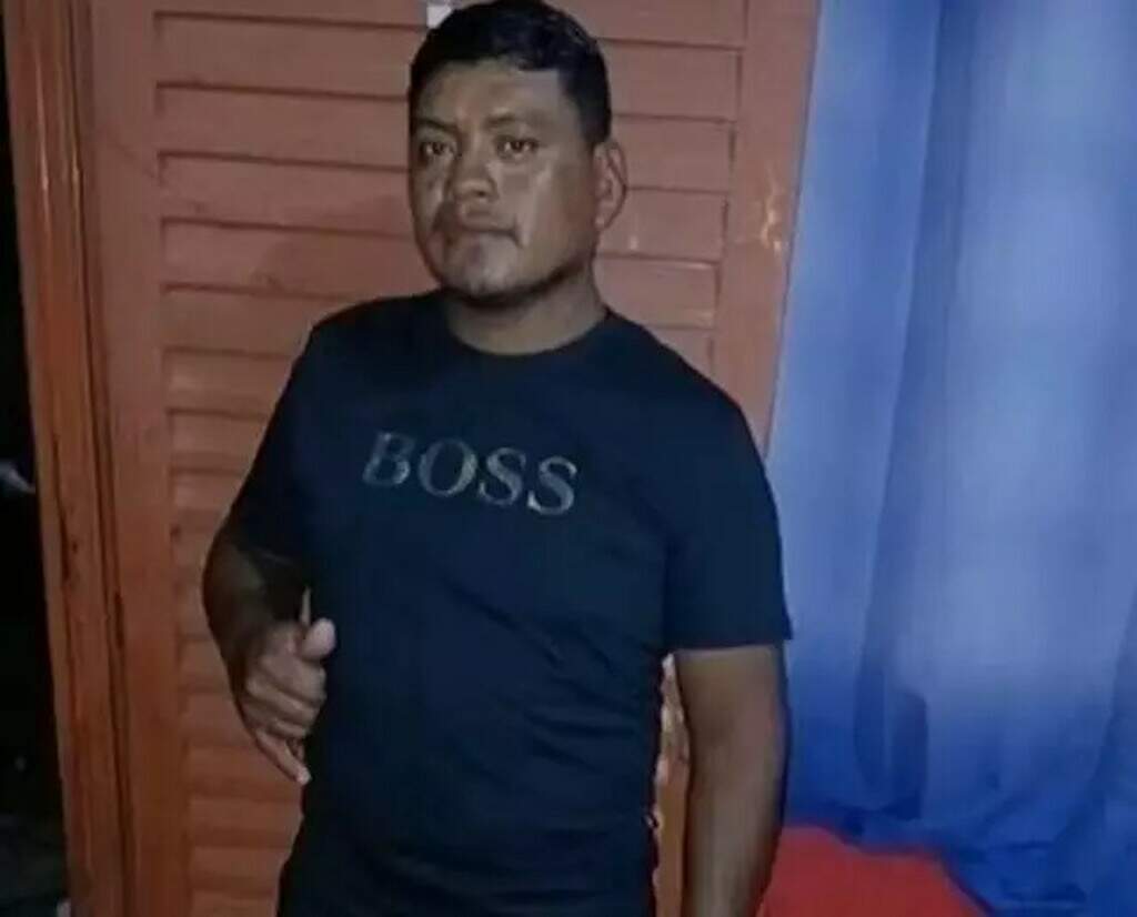 Justiça aumenta pena de mãe e filho por matar parente com golpes de machado Justiça aumenta pena de mãe e filho por matar parente com golpes de machado