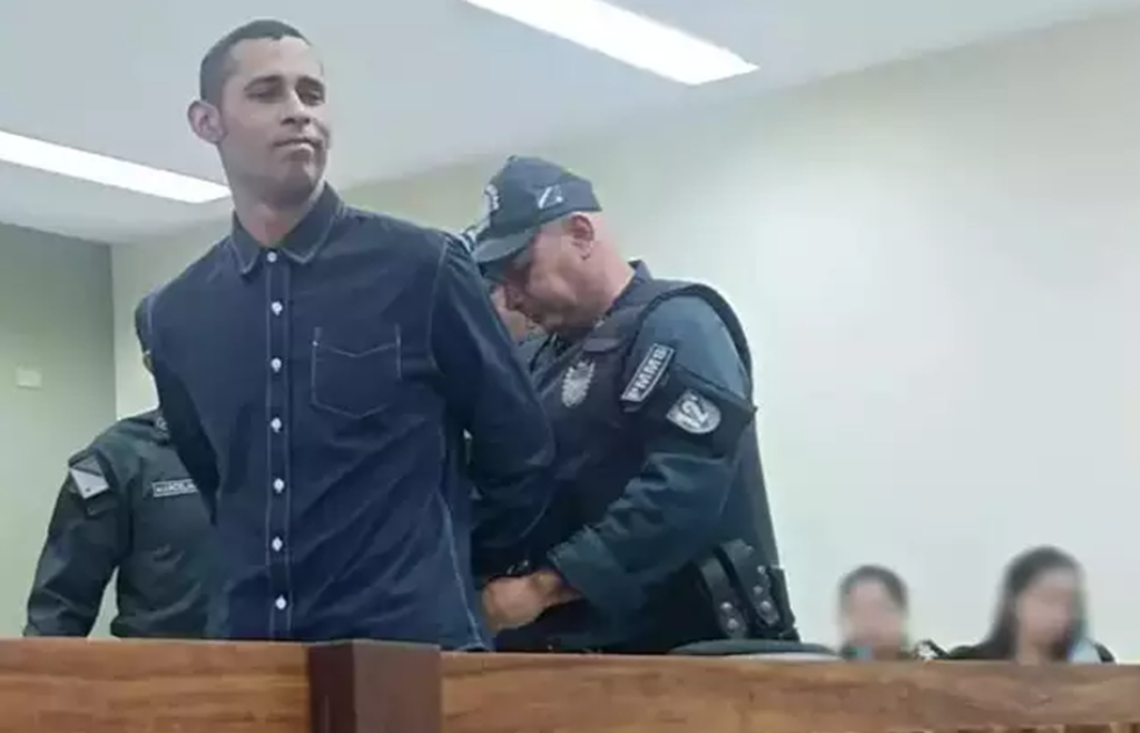 Justiça manda INSS pagar pensão a filhos de mulher queimada pelo marido Justiça manda INSS pagar pensão a filhos de mulher queimada pelo marido