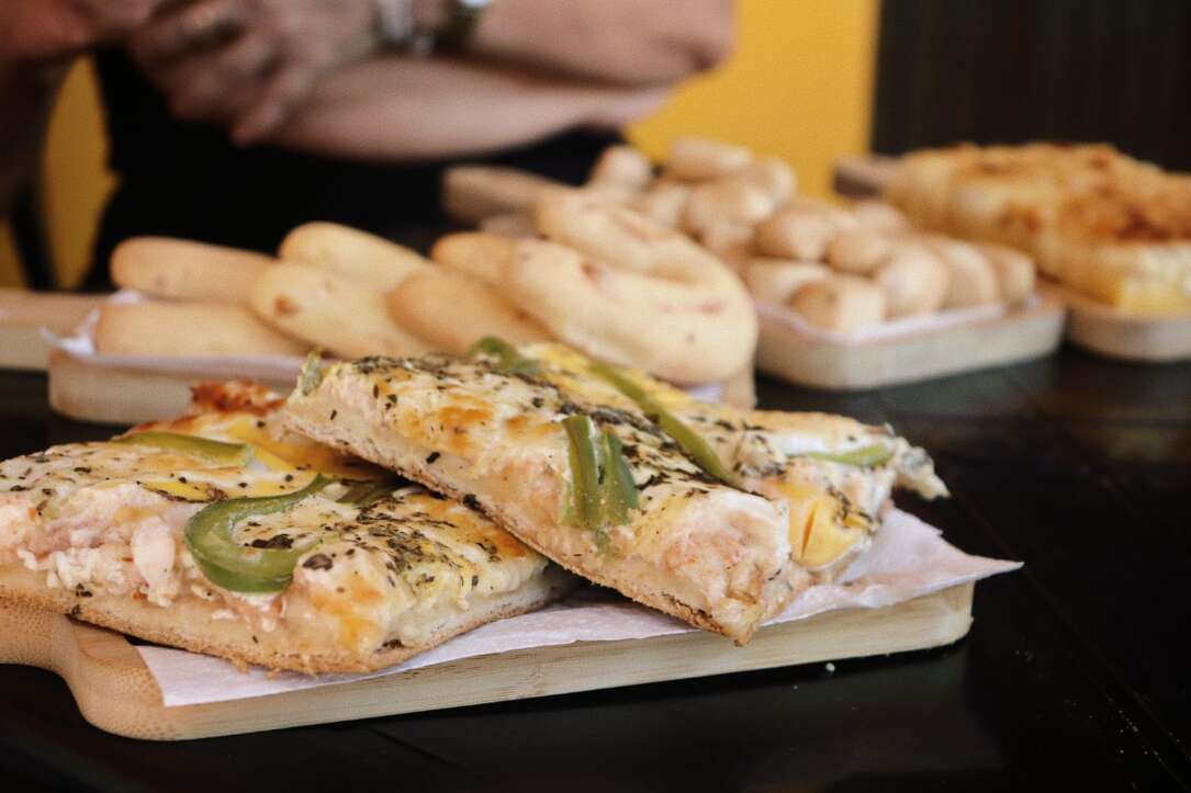 Com focaccia e galleta, padeiro resgata sabores do Paraguai