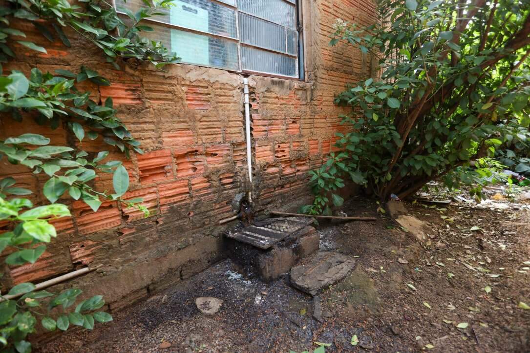 Aos 26 anos, Gabriel vira porto seguro dos 6 irmãos após perder a mãe Aos 26 anos, Gabriel vira porto seguro dos 6 irmãos após perder a mãe