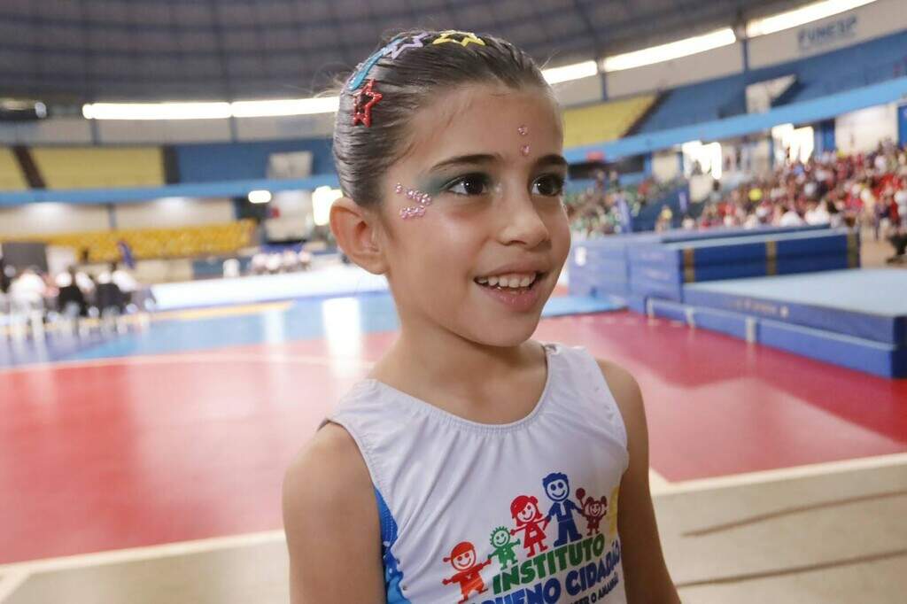 Competição de ginástica mistura ansiedade, empenho e sonho de medalha Competição de ginástica mistura ansiedade, empenho e sonho de medalha