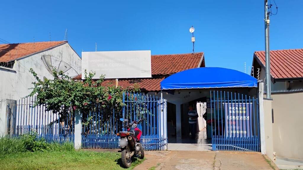Moradores vão à Câmara protestar contra fechamento de posto de saúde Moradores vão à Câmara protestar contra fechamento de posto de saúde