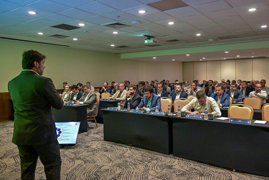 Após CBF reduzir estrangeiros, deputado de MS quer exceção a atletas do Mercosul