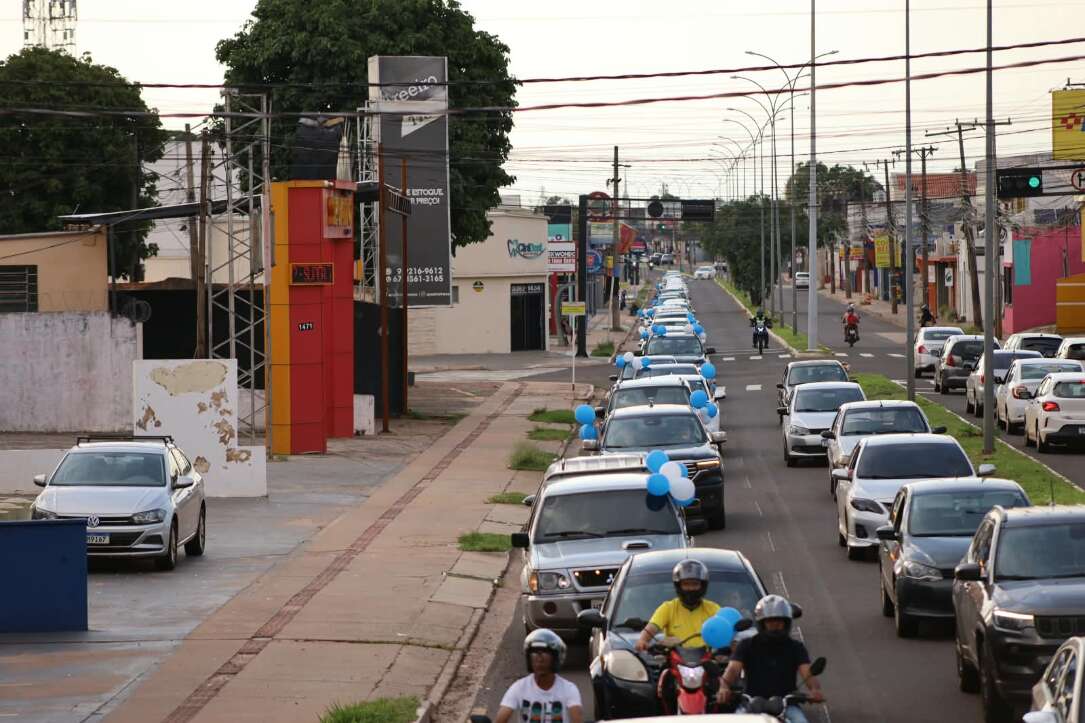 Com fé que atravessa gerações e distâncias, fiéis celebram Dia da Padroeira