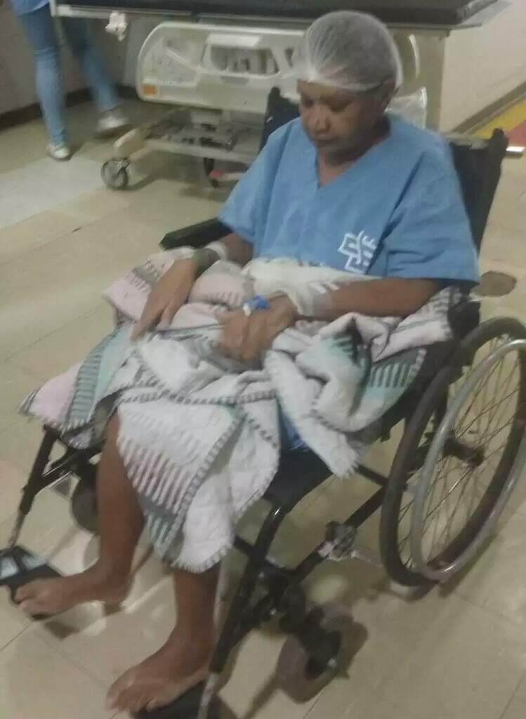 Com tumor no cérebro e fêmur quebrado, pacientes enfrentam espera na Santa Casa Com tumor no cérebro e fêmur quebrado, pacientes enfrentam espera na Santa Casa