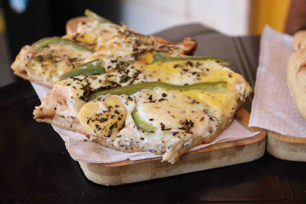 Com focaccia e galleta, padeiro resgata sabores do Paraguai