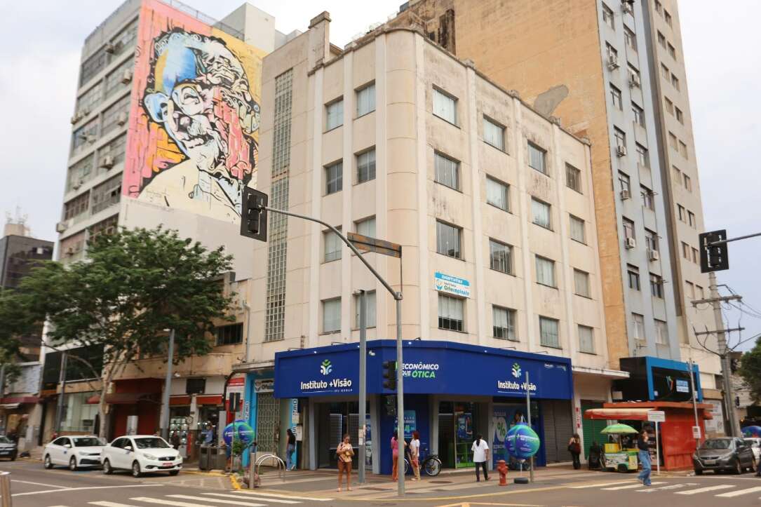 Primeiro elevador da cidade gastava energia de toda uma quadra Primeiro elevador da cidade gastava energia de toda uma quadra
