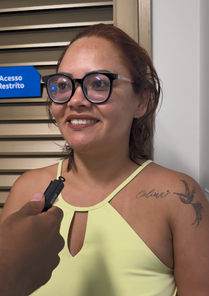 Nem casamento tira família das urnas e Ana, aos 16, estreia no voto Nem casamento tira família das urnas e Ana, aos 16, estreia no voto