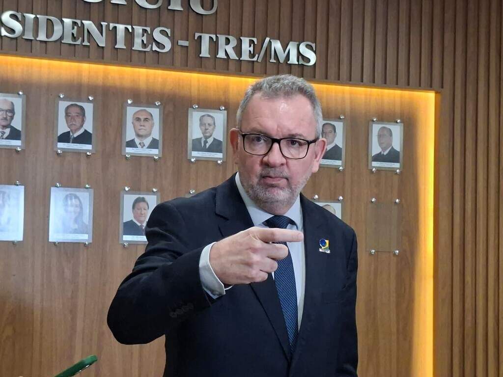 Votos de Jerson Domingos vão para legenda e Dione Hashioka vai para 2ª suplência Votos de Jerson Domingos vão para legenda e Dione Hashioka vai para 2ª suplência