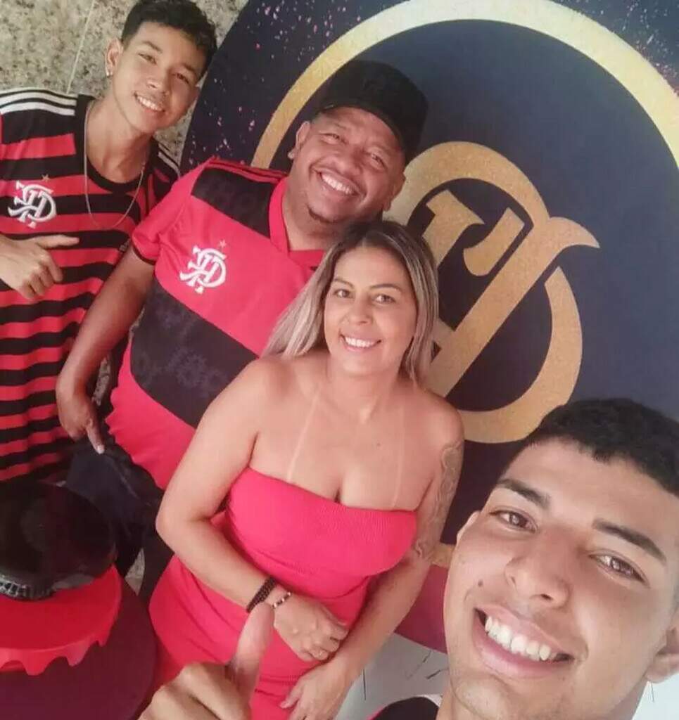 Eles nasceram com MS e completam 49 anos de vida com o Estado Eles nasceram com MS e completam 49 anos de vida com o Estado