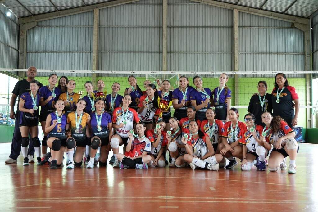 Equipes de Corumbá e Campo Grande são campeãs do Estadual Sub-16 de vôlei