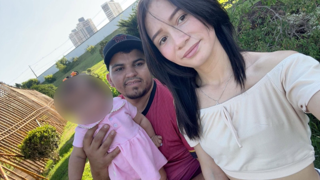 Bebê que perdeu os pais em acidente e tia recebem alta; jovem sai da intubação Bebê que perdeu os pais em acidente e tia recebem alta; jovem sai da intubação