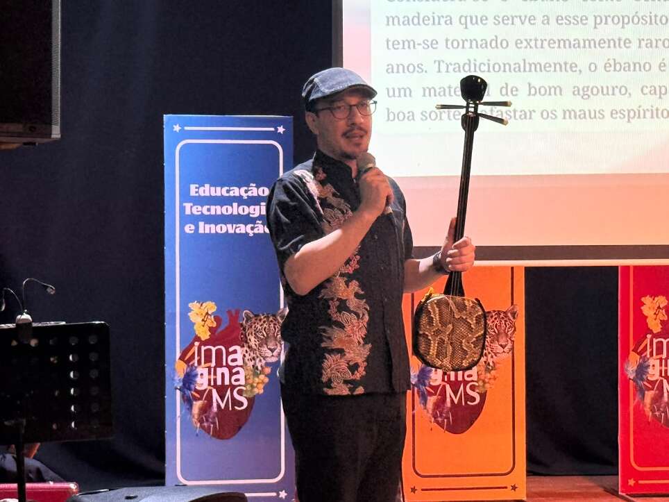 Com madeira e couro, mestre japonês fez história em MS Com madeira e couro, mestre japonês fez história em MS