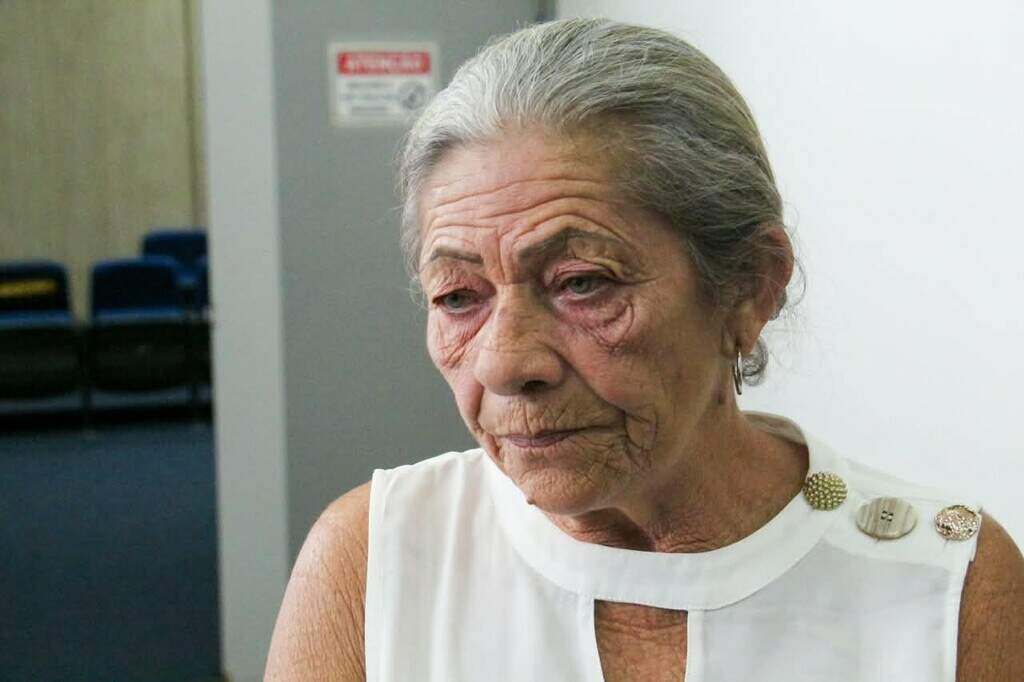 “Atirou sem motivo nenhum”, diz avó de jovem morta por namorado da amiga “Atirou sem motivo nenhum”, diz avó de jovem morta por namorado da amiga