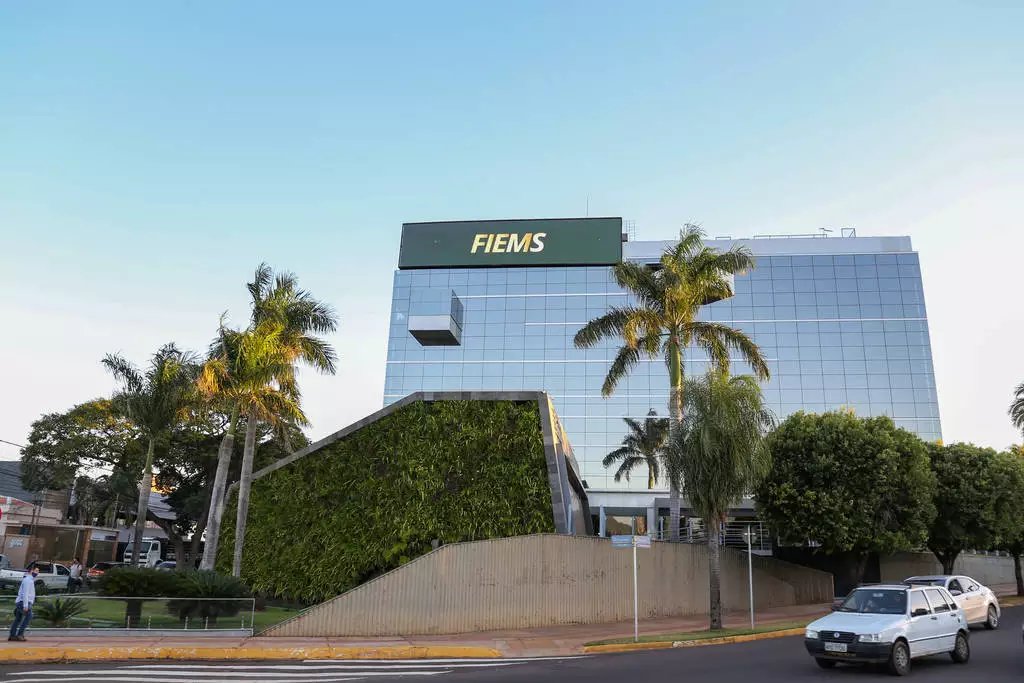 Falta de trabalhadores vira gargalo para novos investimentos em MS Falta de trabalhadores vira gargalo para novos investimentos em MS