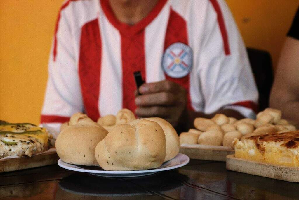 Com focaccia e galleta, padeiro resgata sabores do Paraguai