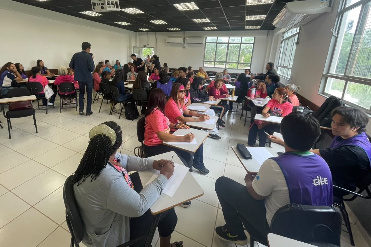 Prefeitura promove encontro entre jovens e pessoas idosas para fortalecer vínculos