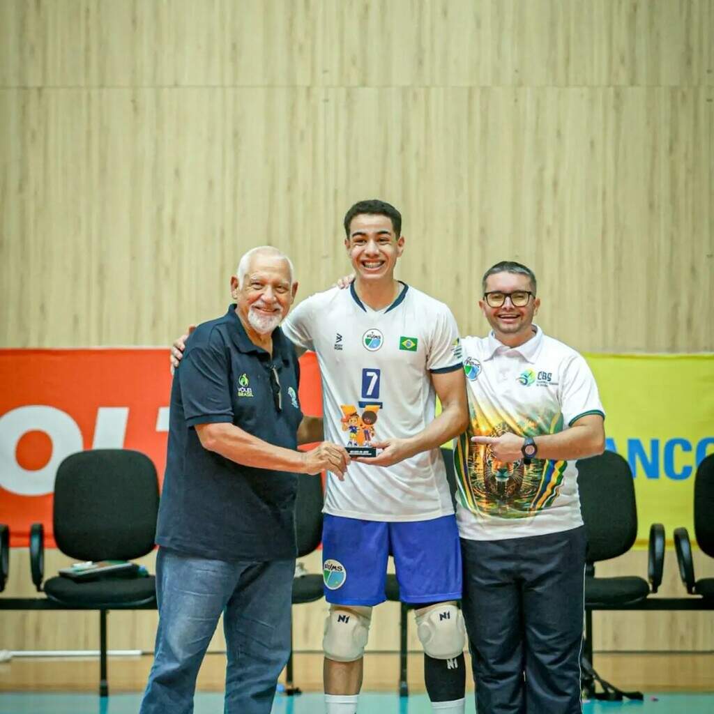 Seleção de MS vence Espírito Santo e é campeão do brasileiro Sub-18 de vôlei Seleção de MS vence Espírito Santo e é campeão do brasileiro Sub-18 de vôlei
