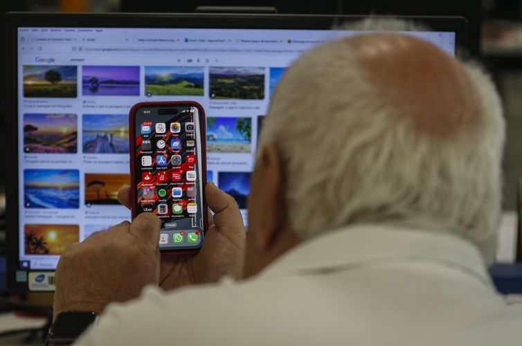 Primeiro turno contou com 43% mais eleitores de ao menos 70 anos Primeiro turno contou com 43% mais eleitores de ao menos 70 anos