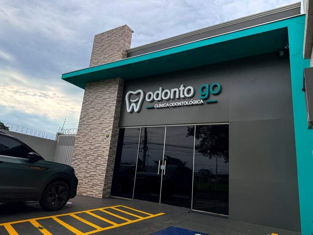 Do canal ao implante, clínica reúne tratamentos odontológicos no Aero Rancho Do canal ao implante, clínica reúne tratamentos odontológicos no Aero Rancho