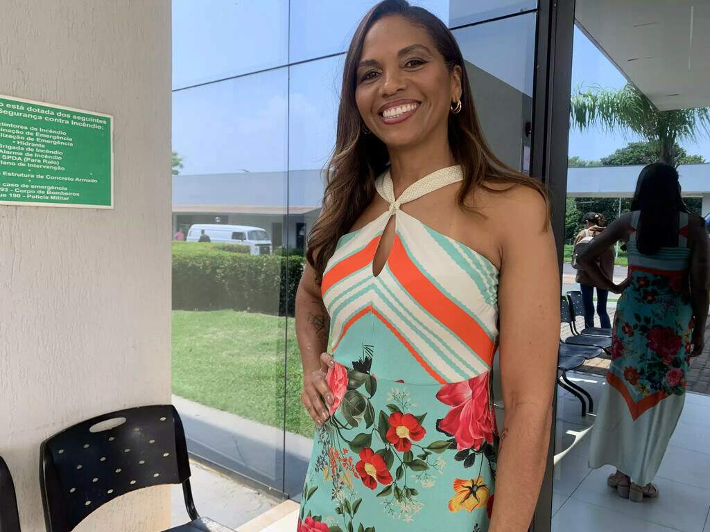 Um ano depois do câncer, Adriana troca o medo pela passarela Um ano depois do câncer, Adriana troca o medo pela passarela
