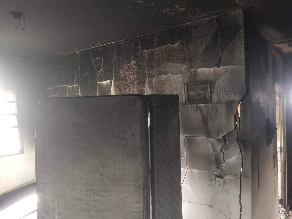 Incêndio em apartamento matou cão, gato e deixou família sem ter onde morar