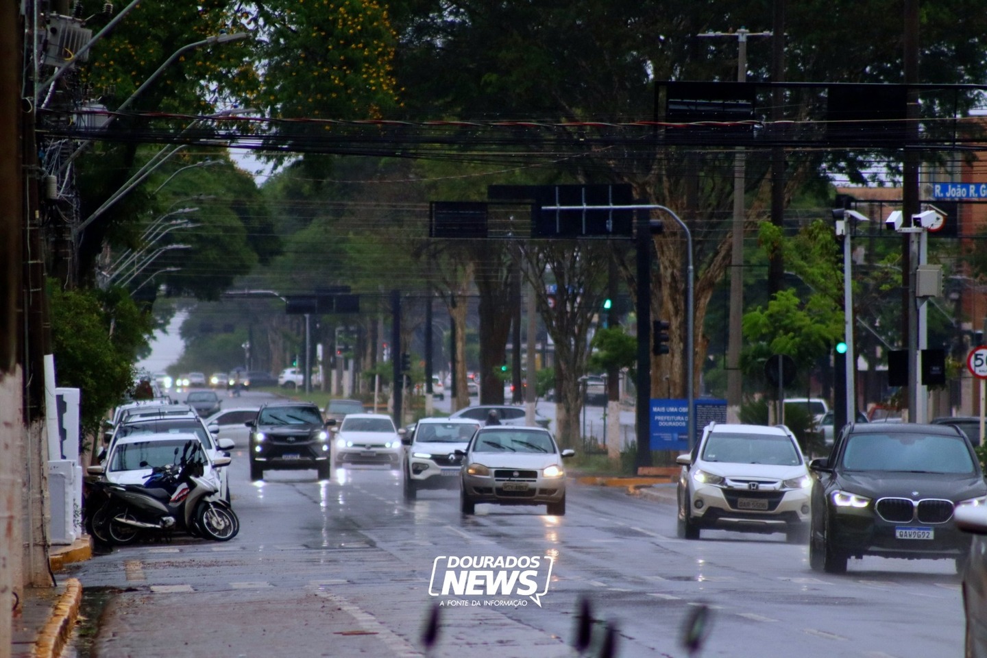 Em nove dias, volume de chuvas supera o esperado para todo o mês em Dourados Em nove dias, volume de chuvas supera o esperado para todo o mês em Dourados