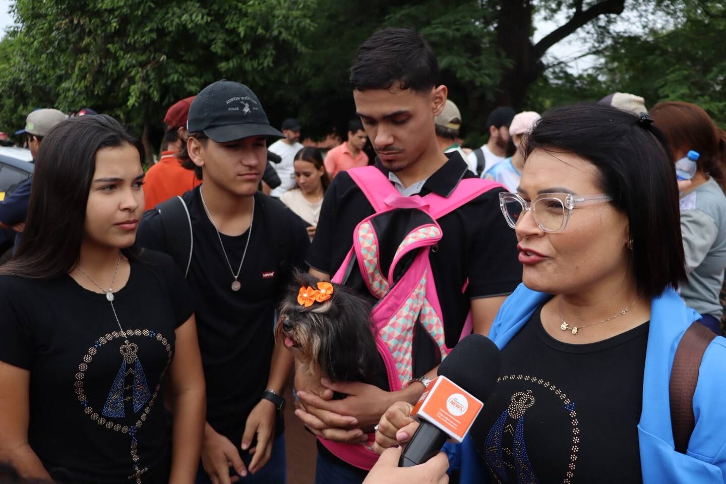 Emoção e fé marcam chegada de fiéis ao Santuário para celebrar Nossa SenhoraAparecida Emoção e fé marcam chegada de fiéis ao Santuário para celebrar Nossa SenhoraAparecida