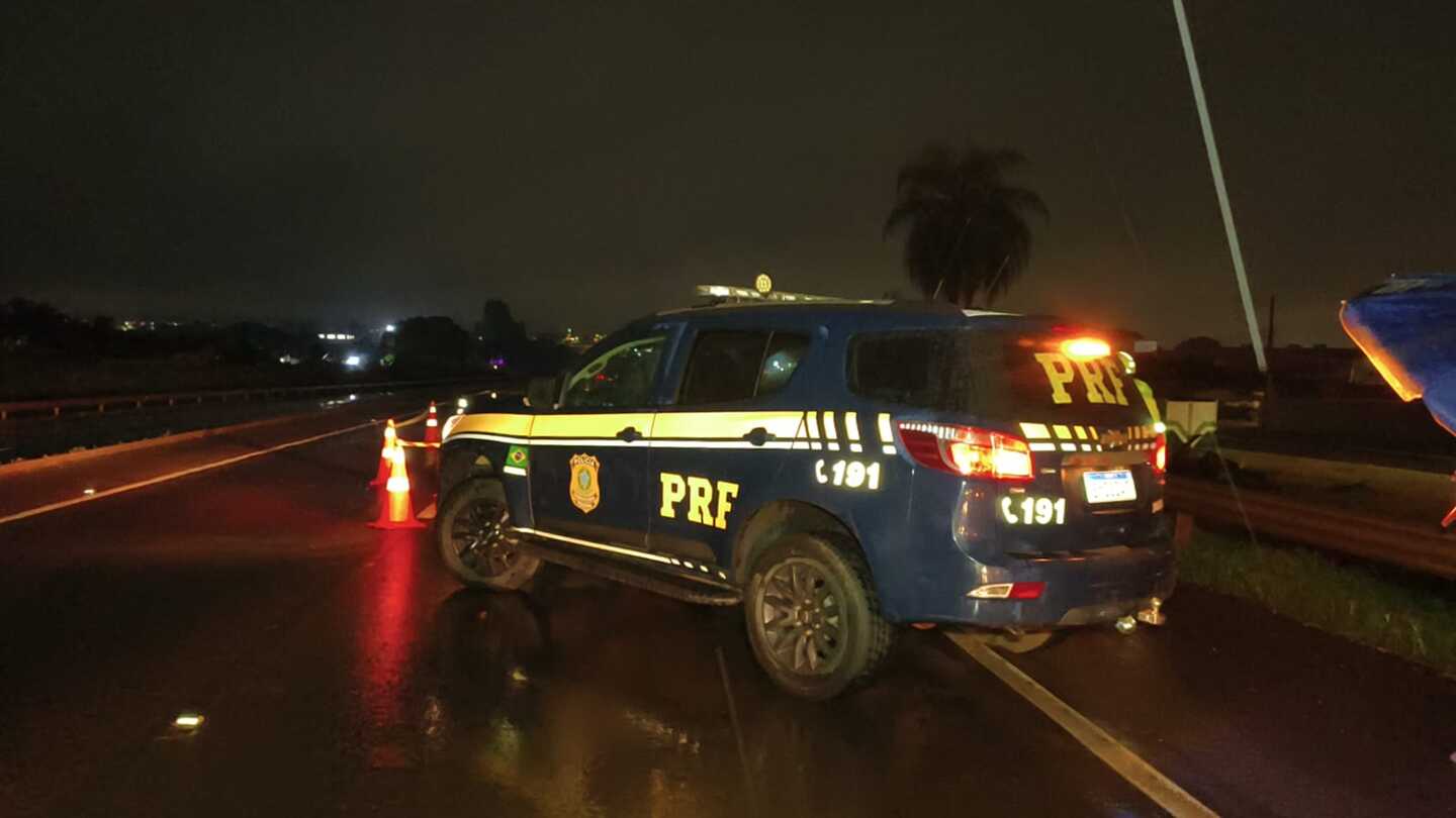 Ciclista morre atropelado em Dourados e condutor foge do local do acidente